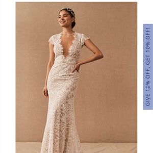 BHLDN- Size 15 Wtoo Lace Cap Sleeve Wedding Dress in Cream